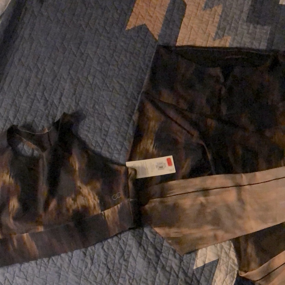Calia large leggings and new with tags exercise bra